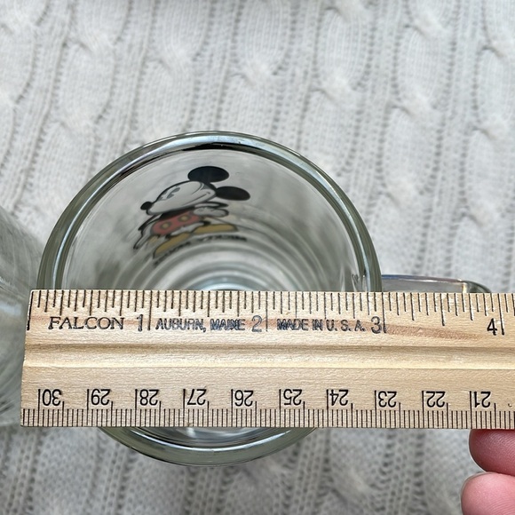 Vintage Walt Disney Production Mickey and Minnie Mouse Glass Footed Mug Set - Picture 9 of 10